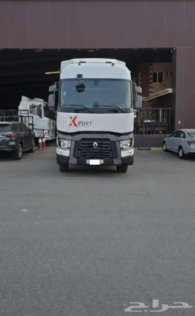 للبيع شاحنات رينو T460 موديل 2017 (فرصة)