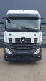 Mercedes-Benz Actros 1845