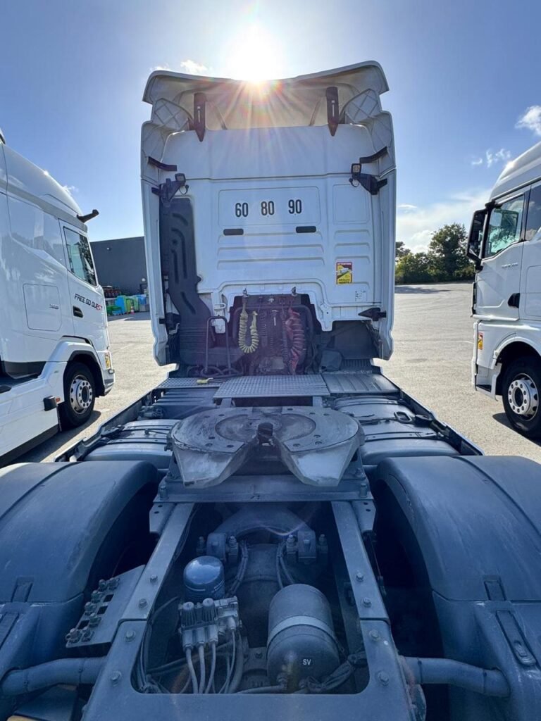 شاحنة MAN 480 موديل 2023