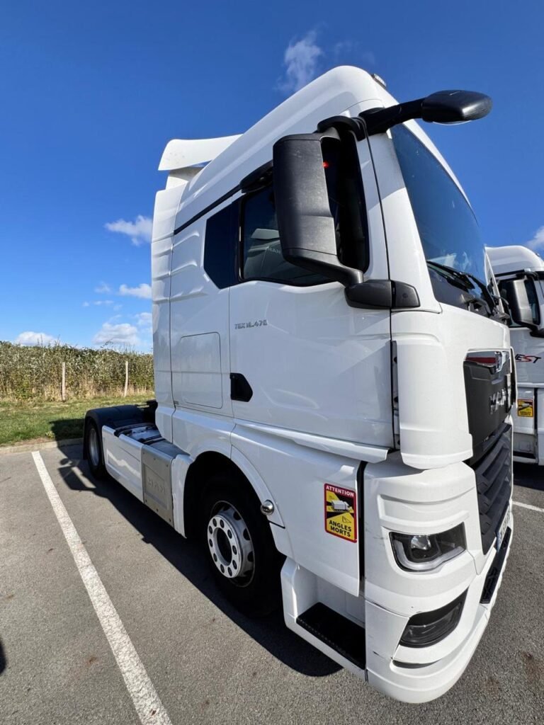 شاحنة MAN 480 موديل 2023