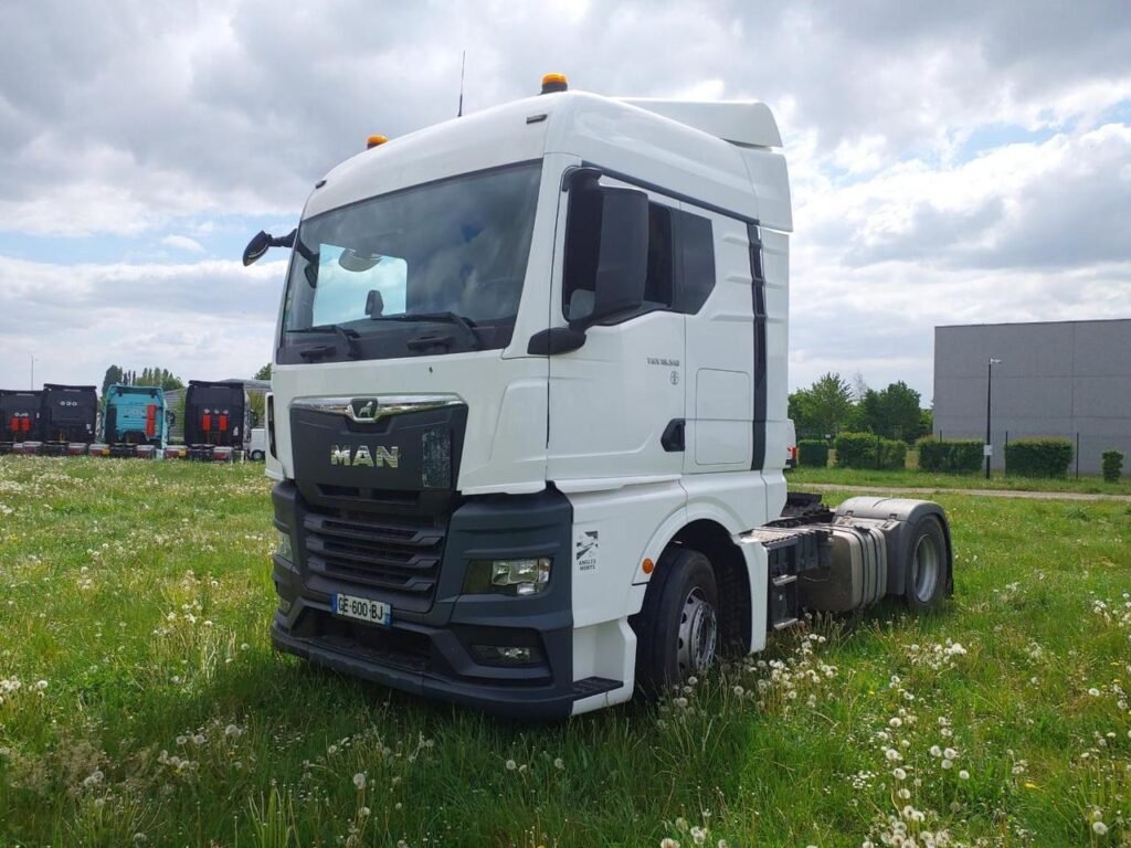 شاحنة MAN 480 موديل 2023